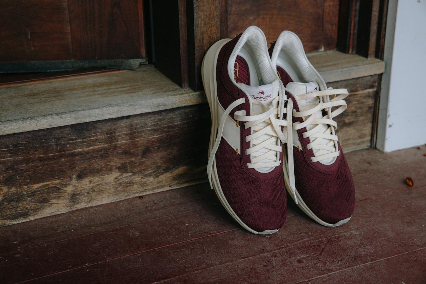 Tracksmith Eliot Runner