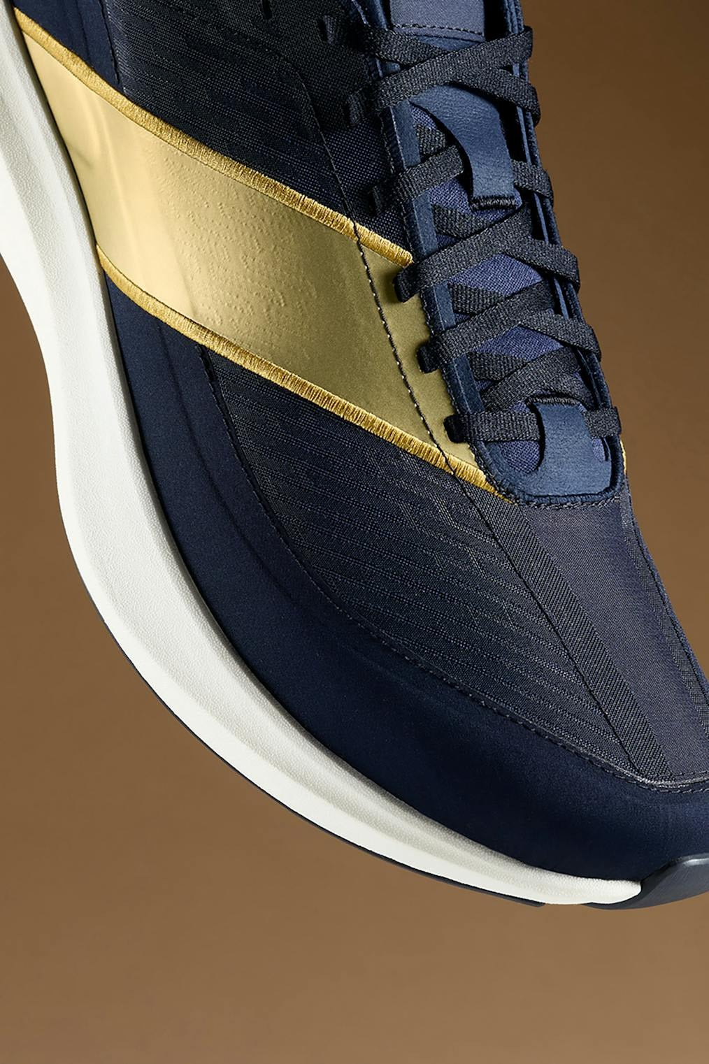 Tracksmith Eliot Racer